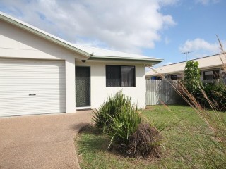 Charming 3 Bedroom Duplex in Kelso